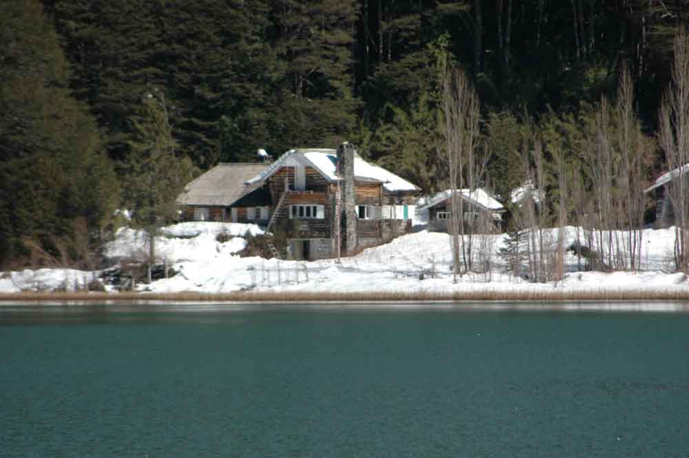 Argentina 099 - parque nacional Nahuel Huapi - lago Frias.jpg